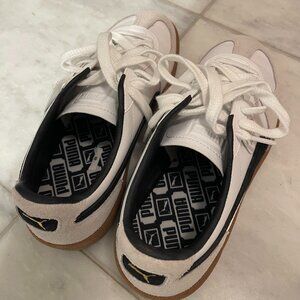 Puma Palermos Size 9 Women's